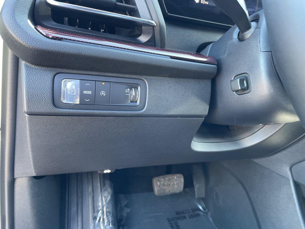 new 2026 Chevrolet Traverse car, priced at $57,935