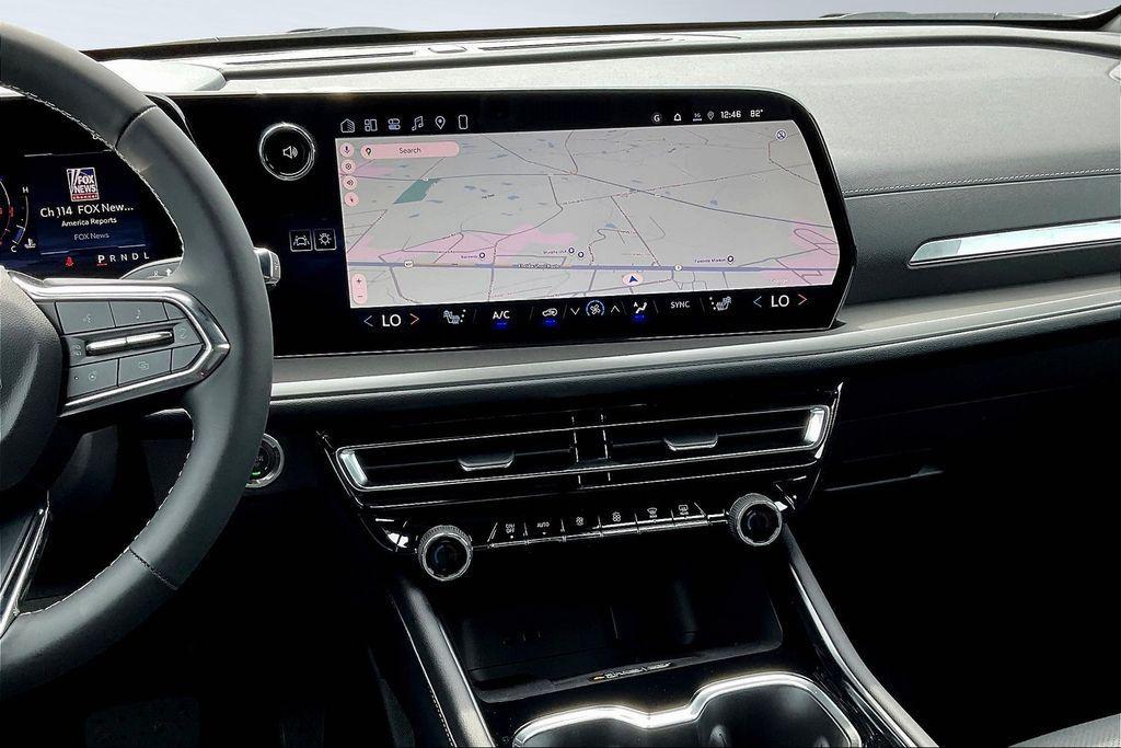 new 2026 Chevrolet Traverse car, priced at $43,120