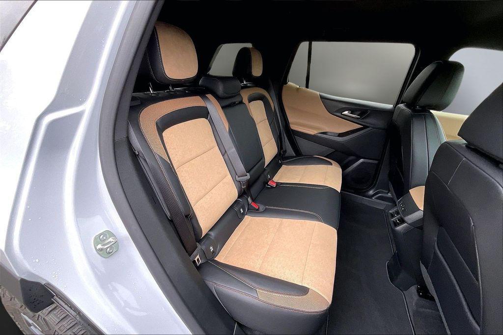 new 2026 Chevrolet Equinox car, priced at $35,222