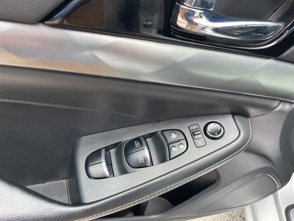 used 2022 Nissan Maxima car, priced at $19,415
