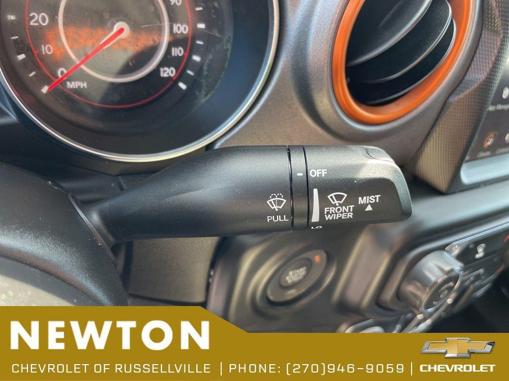 used 2022 Jeep Gladiator car, priced at $40,994