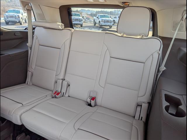 used 2022 GMC Yukon car, priced at $43,995