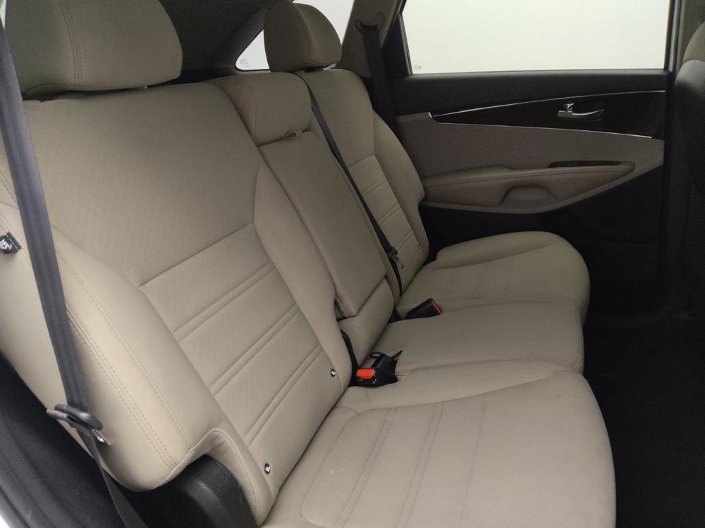 used 2016 Kia Sorento car, priced at $11,195