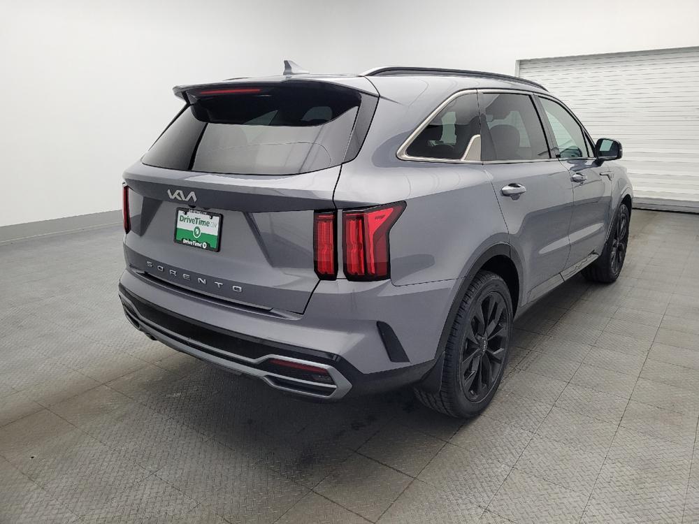 used 2022 Kia Sorento car, priced at $28,095