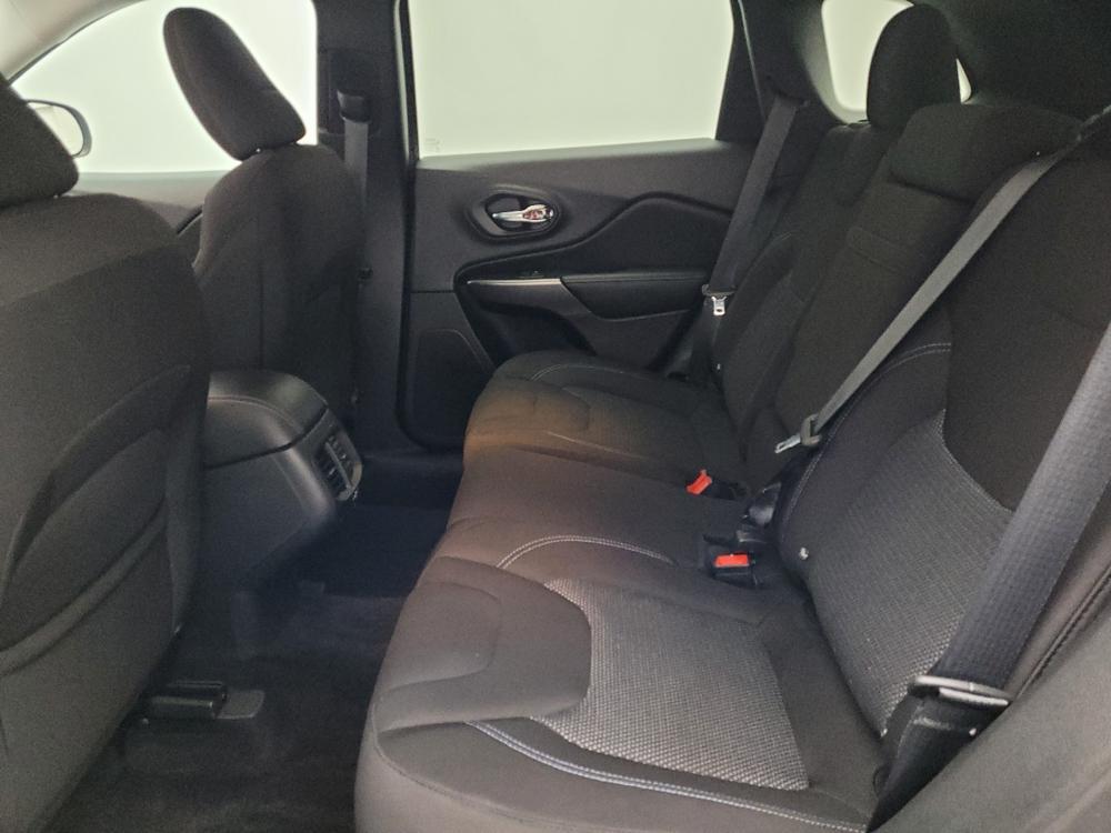 used 2019 Jeep Cherokee car, priced at $17,895