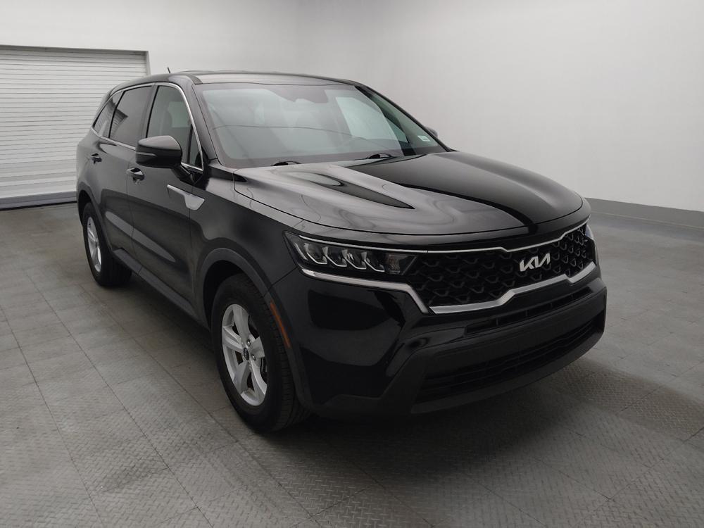 used 2023 Kia Sorento car, priced at $25,795
