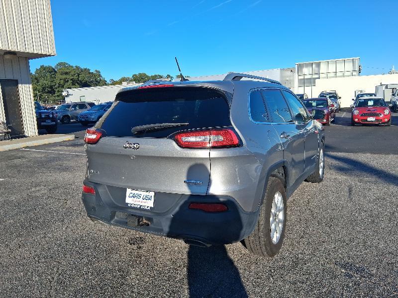 used 2015 Jeep Cherokee car, priced at $8,995
