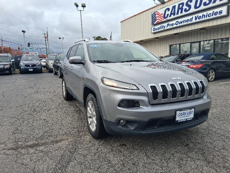 used 2015 Jeep Cherokee car, priced at $8,995