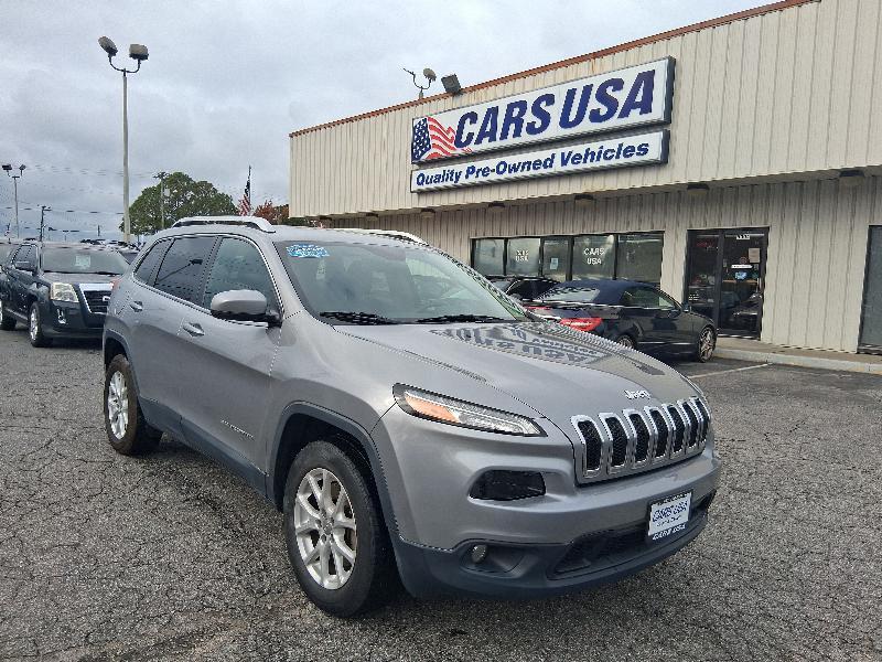 used 2015 Jeep Cherokee car, priced at $8,995