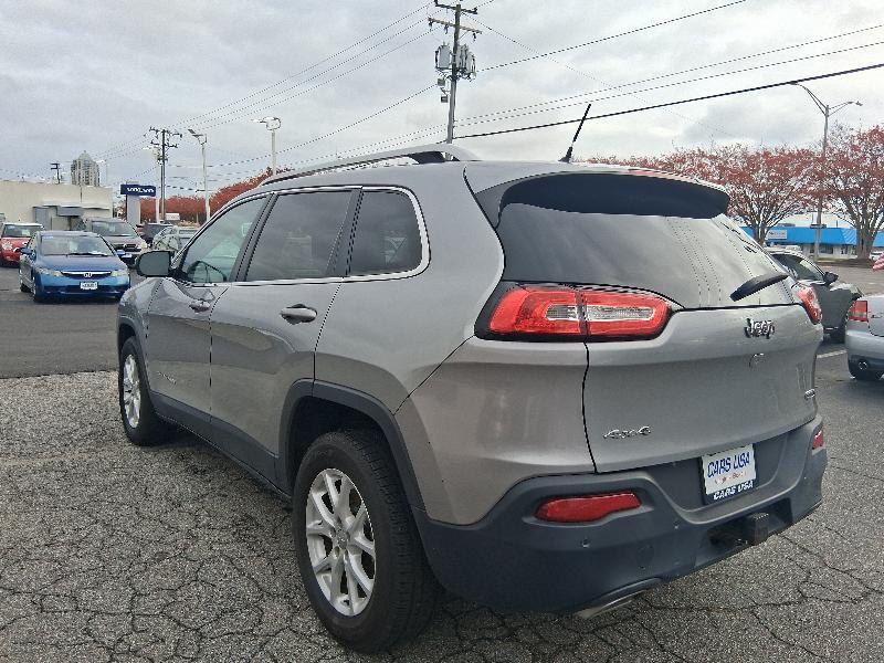 used 2015 Jeep Cherokee car, priced at $8,995