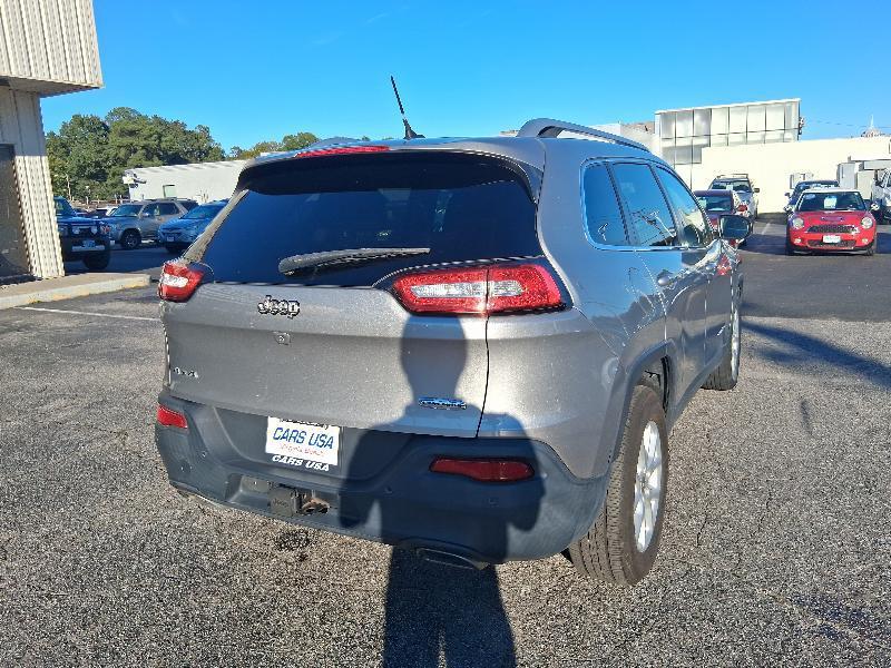 used 2015 Jeep Cherokee car, priced at $8,995