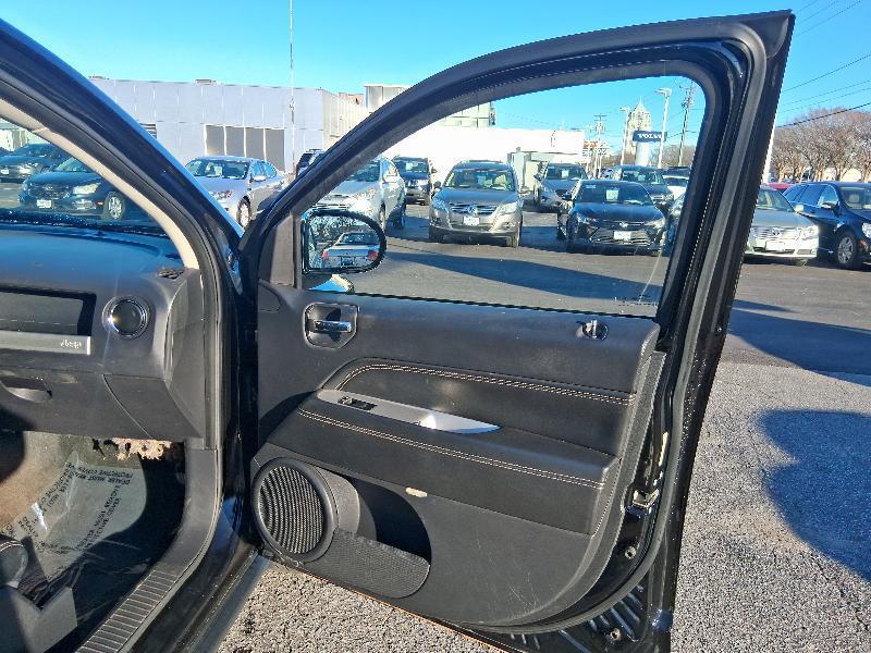 used 2016 Jeep Compass car, priced at $7,995