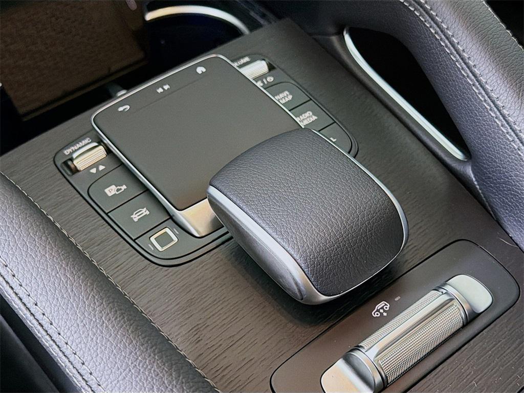 new 2026 Mercedes-Benz GLS 450 car, priced at $97,100