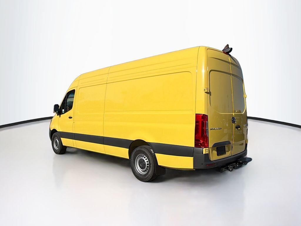 new 2026 Mercedes-Benz Sprinter 2500 car, priced at $70,086