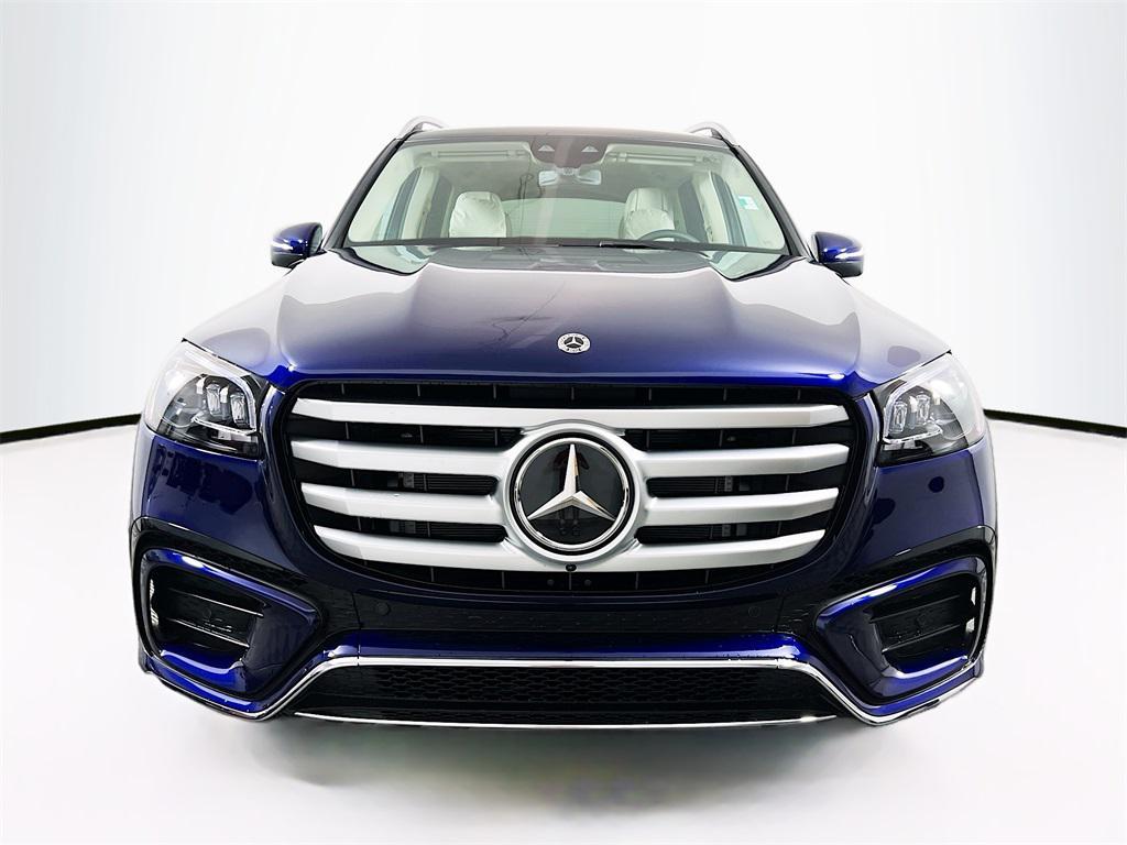 new 2026 Mercedes-Benz GLS 450 car, priced at $110,270