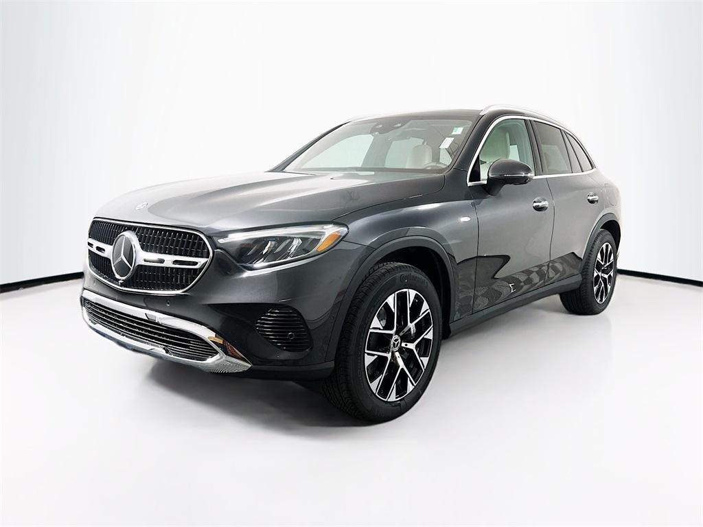 new 2025 Mercedes-Benz GLC 350e car, priced at $68,330