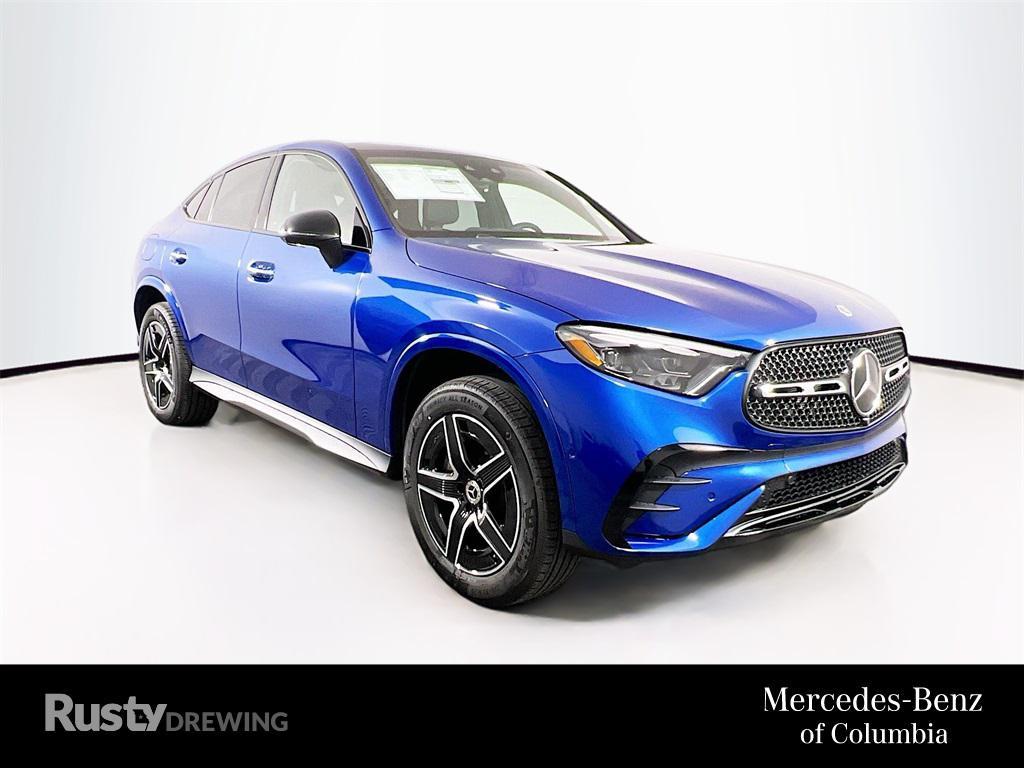 new 2025 Mercedes-Benz GLC 300 car, priced at $70,245