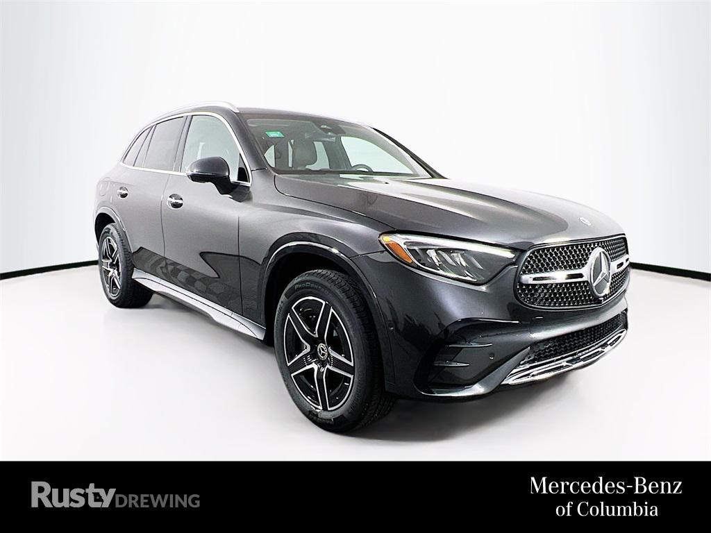 new 2025 Mercedes-Benz GLC 350e car, priced at $69,420