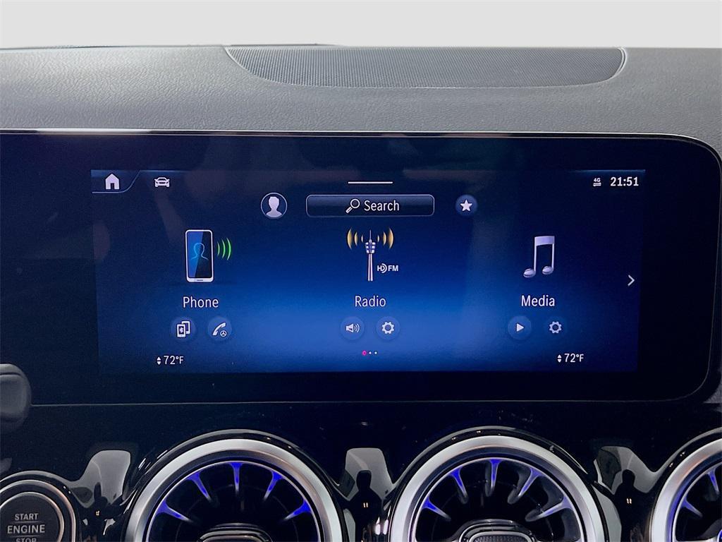 new 2025 Mercedes-Benz GLA 250 car, priced at $47,295