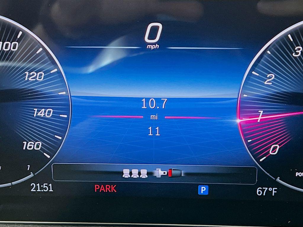 new 2025 Mercedes-Benz GLA 250 car, priced at $45,295