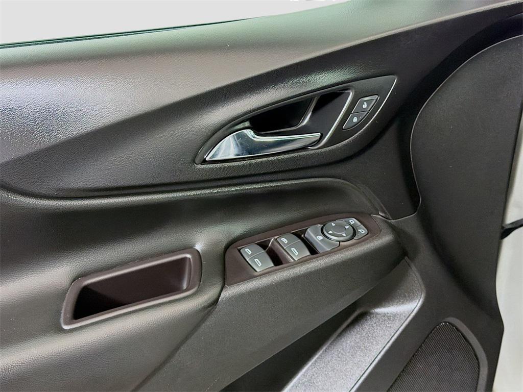 used 2020 Chevrolet Equinox car, priced at $12,980