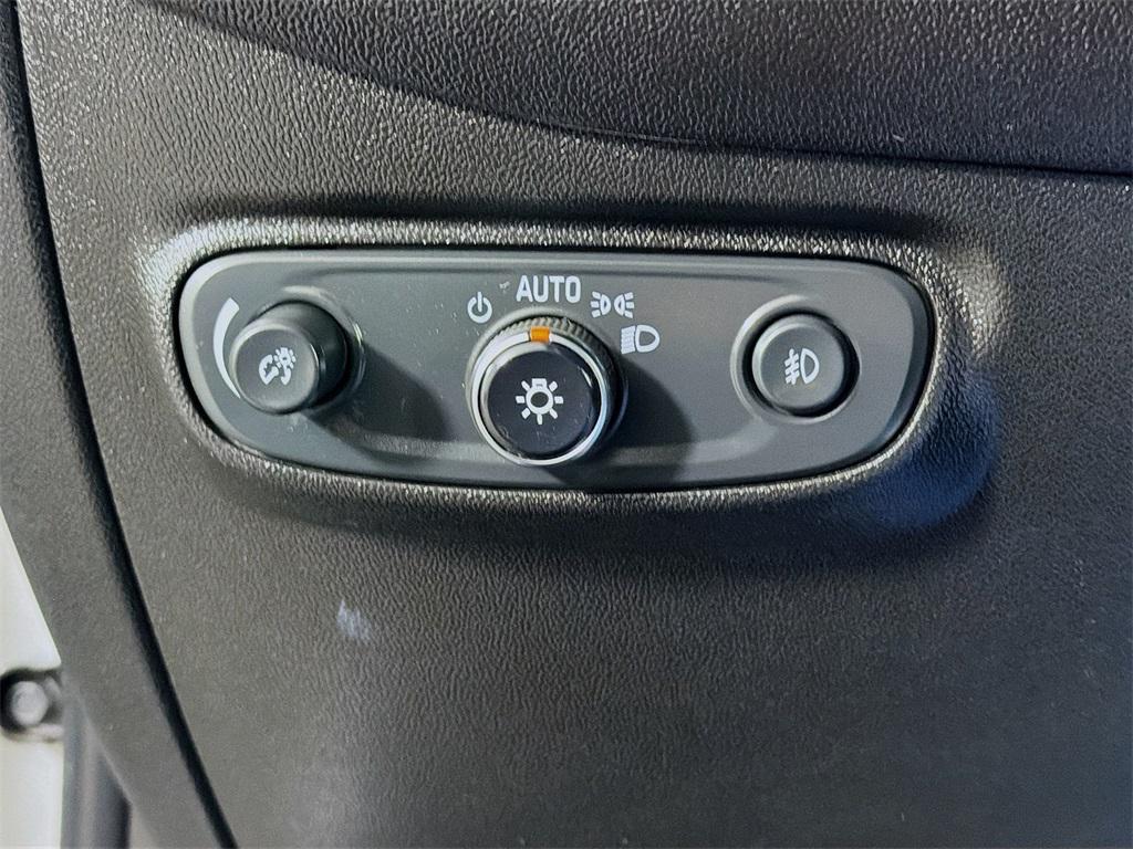 used 2020 Chevrolet Equinox car, priced at $12,980