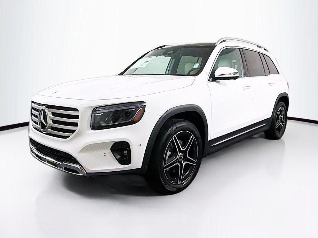new 2026 Mercedes-Benz GLB 250 car, priced at $51,945