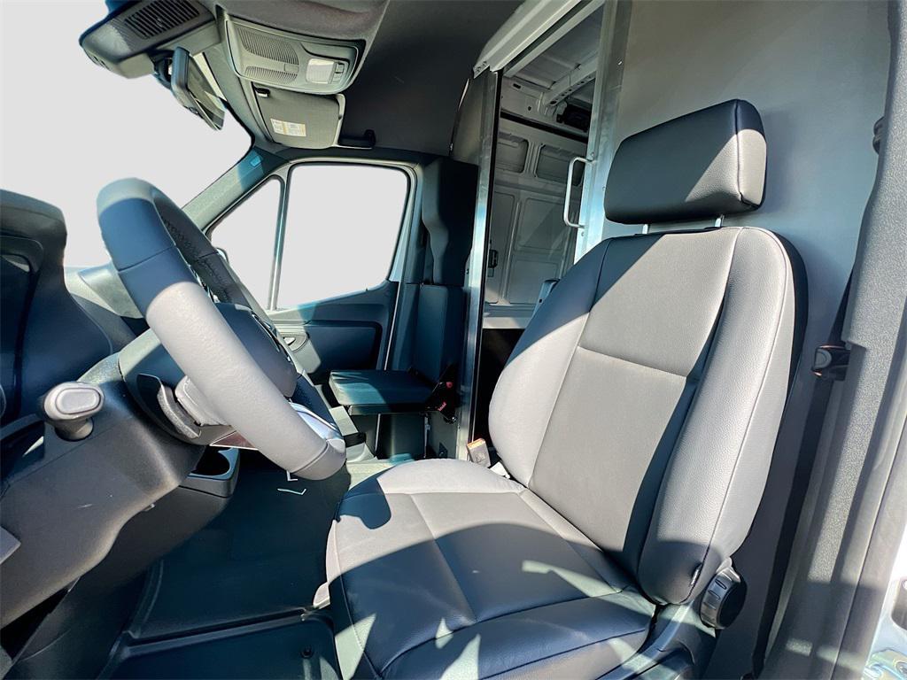 new 2026 Mercedes-Benz Sprinter 2500 car, priced at $75,491