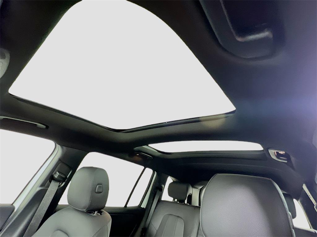 new 2026 Mercedes-Benz GLB 250 car, priced at $54,310