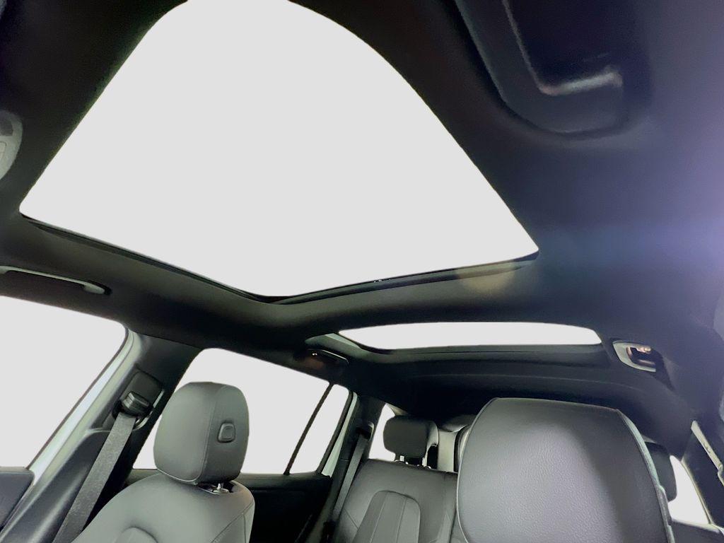 new 2026 Mercedes-Benz GLB 250 car, priced at $53,310