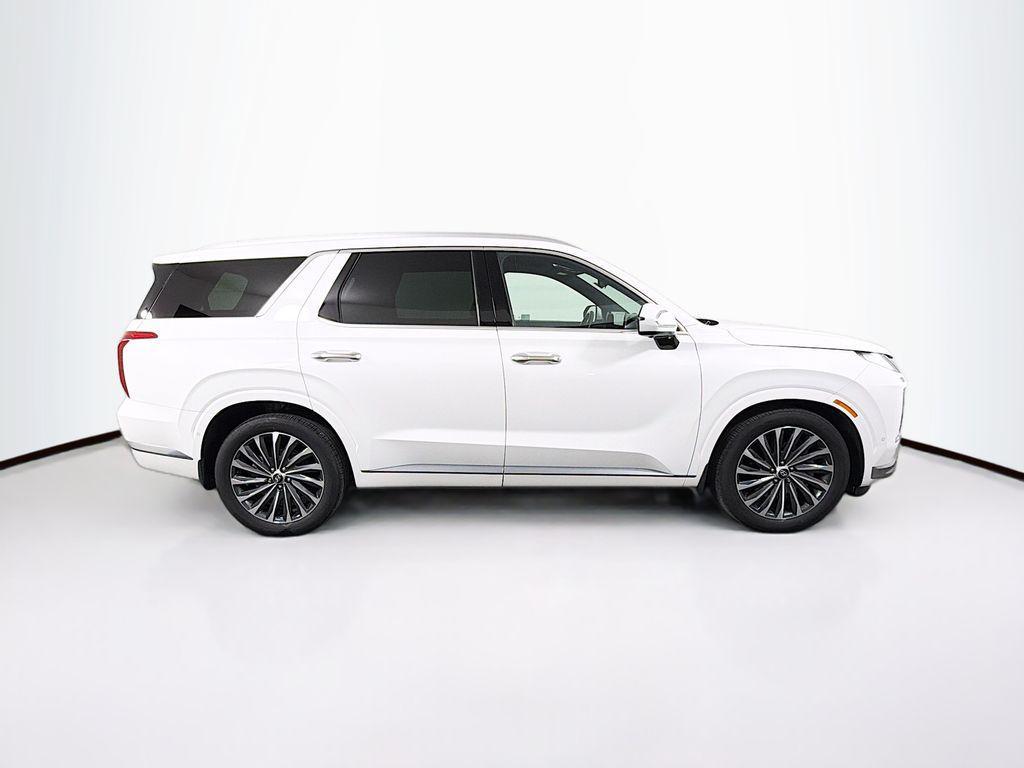 used 2024 Hyundai Palisade car, priced at $40,999