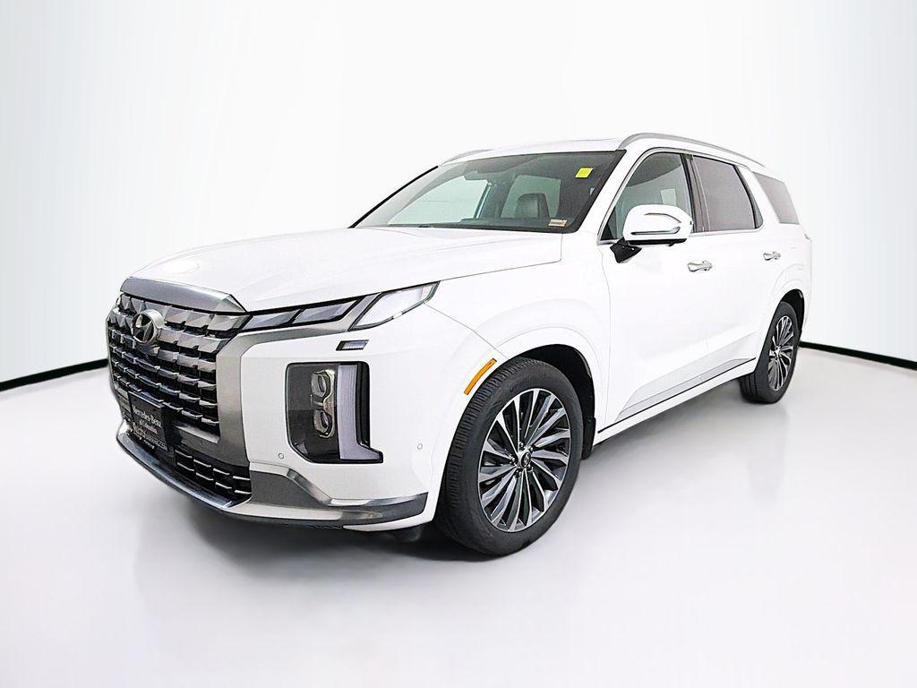 used 2024 Hyundai Palisade car, priced at $40,999