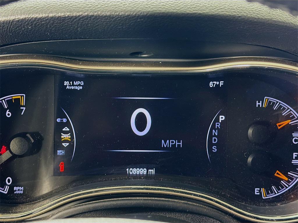 used 2015 Jeep Grand Cherokee car, priced at $13,499