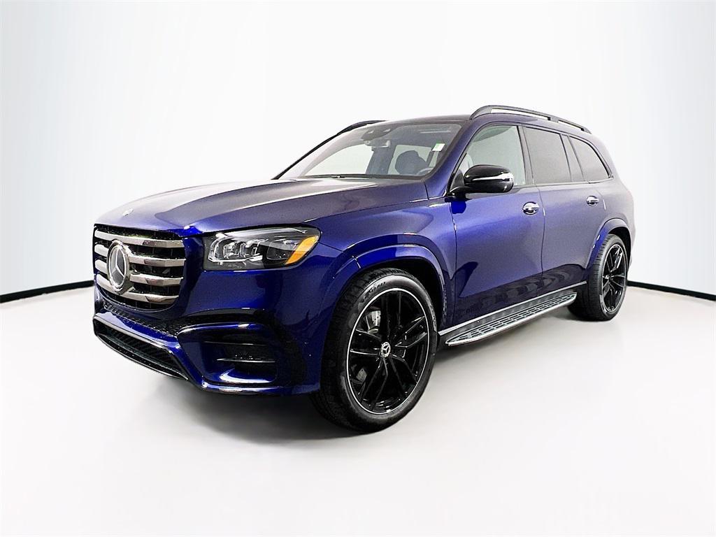new 2025 Mercedes-Benz GLS 580 car, priced at $136,000