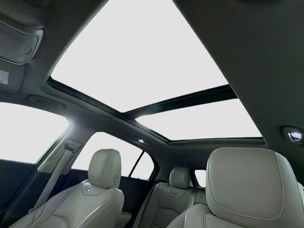 used 2021 Cadillac XT4 car, priced at $22,689