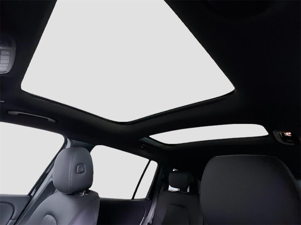 new 2026 Mercedes-Benz GLB 250 car, priced at $49,705