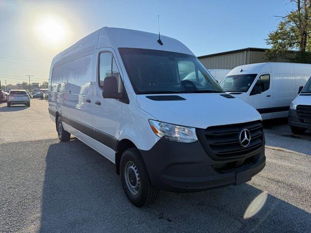 new 2025 Mercedes-Benz Sprinter 2500 car, priced at $73,104