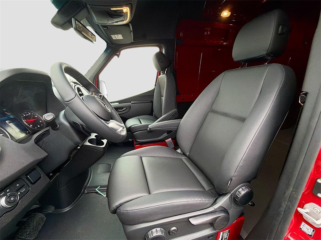 new 2026 Mercedes-Benz Sprinter 2500 car, priced at $62,698