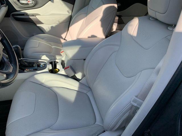 used 2020 Jeep Cherokee car, priced at $20,895