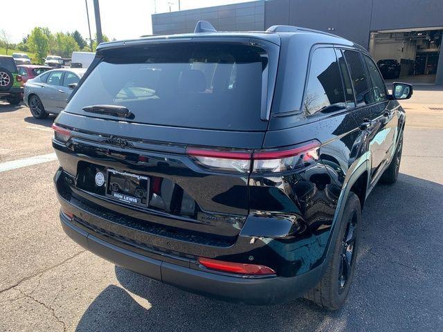 used 2023 Jeep Grand Cherokee car, priced at $33,567