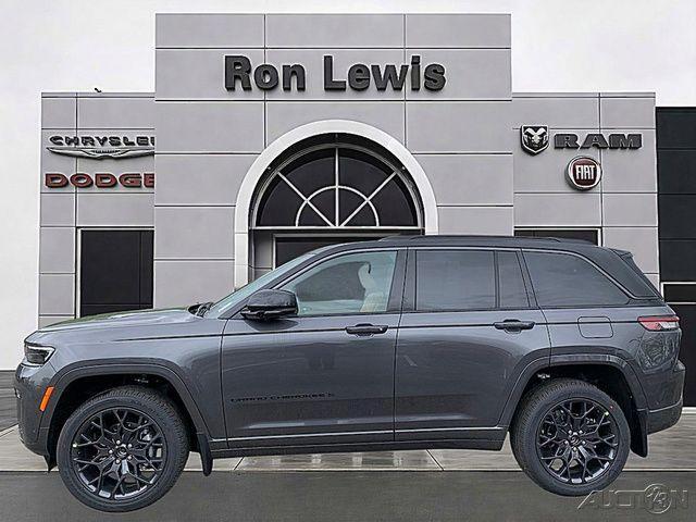 new 2026 Jeep Grand Cherokee car, priced at $61,209