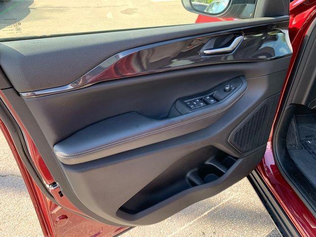 used 2023 Jeep Grand Cherokee L car, priced at $32,244