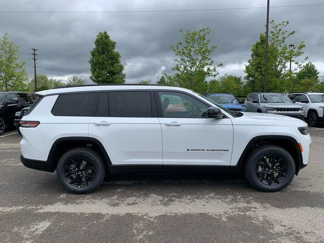 new 2026 Jeep Grand Cherokee L car, priced at $46,237