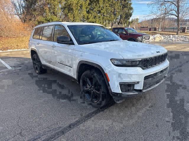 used 2025 Jeep Grand Cherokee L car, priced at $41,721