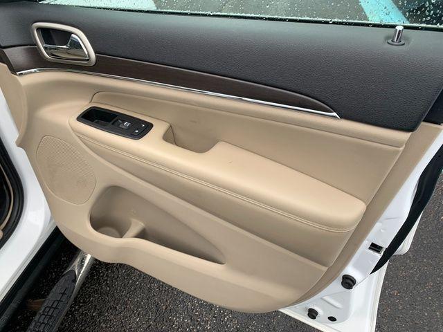 used 2017 Jeep Grand Cherokee car, priced at $14,881