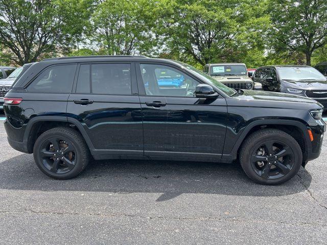 used 2023 Jeep Grand Cherokee car, priced at $33,026