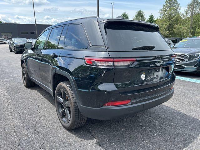 used 2023 Jeep Grand Cherokee car, priced at $33,026