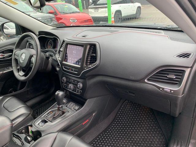 used 2022 Jeep Cherokee car, priced at $27,874