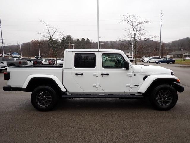 new 2026 Jeep Gladiator car, priced at $51,206