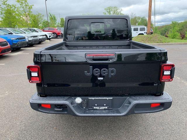 new 2026 Jeep Gladiator car, priced at $50,307
